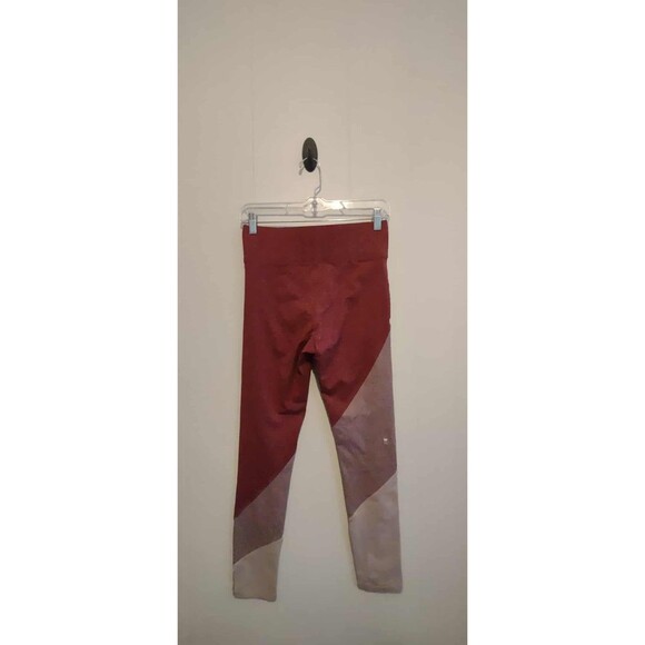 We Me | Maroon Color Block Leggings M - Picture 2 of 3
